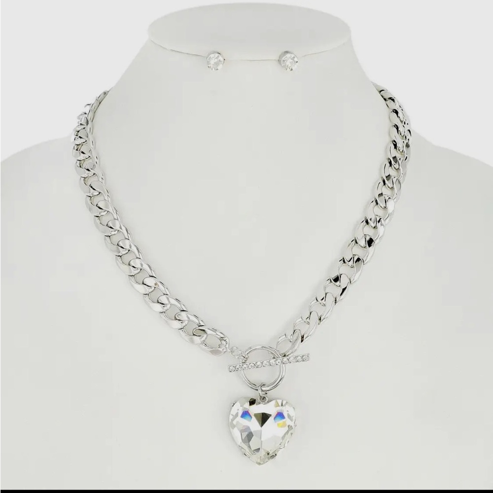 Silver Heart Pendant Necklace